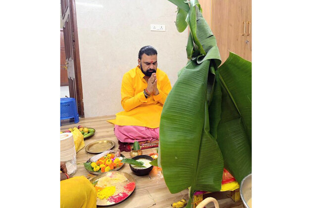 Bihar CM Samrat Choudhary offers prayers to Lord Satyanarayan on Sawan Purnima
