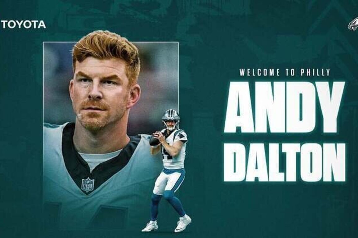 Eagles acquire QB Andy Dalton in trade with Panthers
