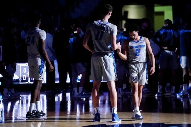 Top 25 roundup: No. 10 Creighton, No. 14 Arizona reach Maui final