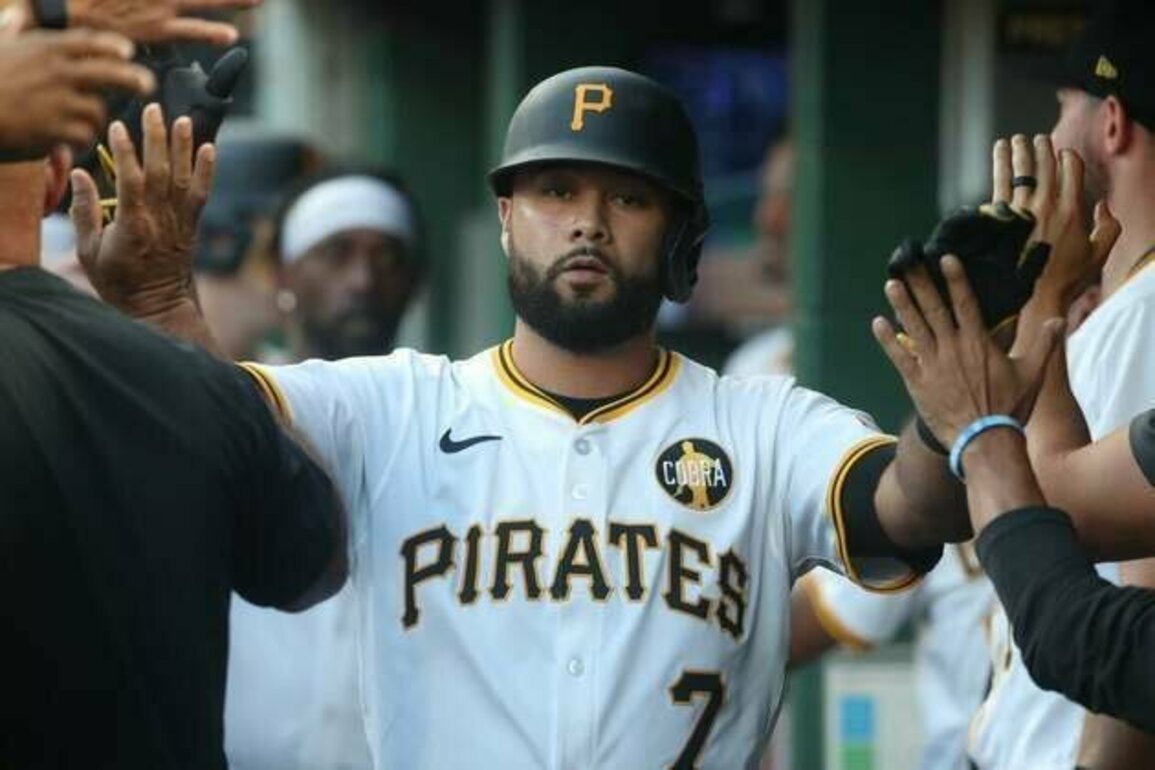 Blue Jays pick up Isiah Kiner-Falefa off waivers from Pirates