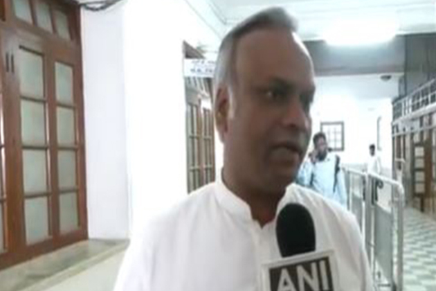 "We should continue our battle against terrorism": Priyank Kharge on understanding between India-Pakistan