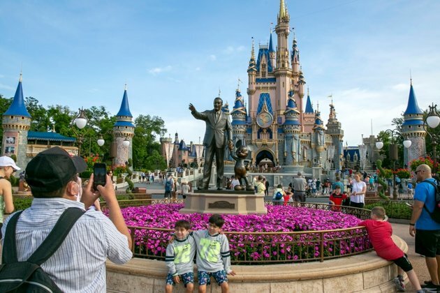 Disney World Unions Vote Down Offer Covering 45,000 Workers
