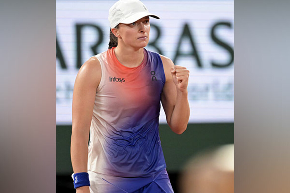 Swiatek speaks about trusting one's instincts on grass ahead of Wimbledon final