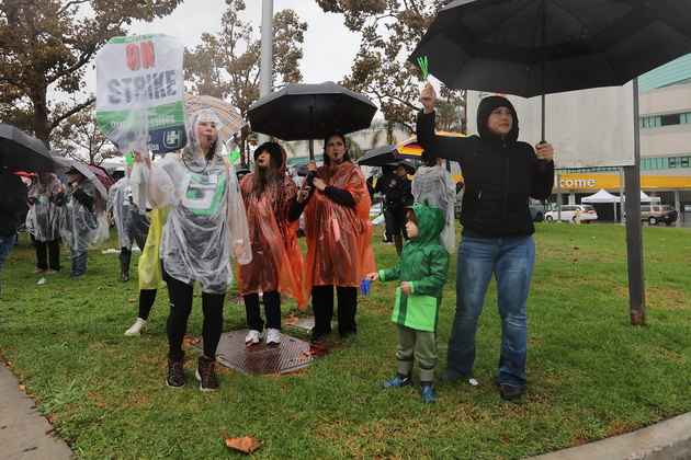 U.S.-CALIFORNIA-HEALTHCARE WORKERS STRIKE