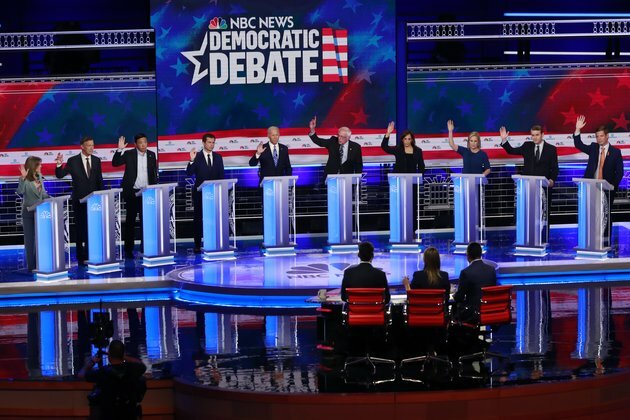 Leading Democrats Differ Sharply on Ways to Close &#039;Wealth Gap&#039;