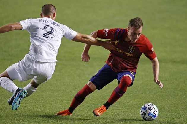 Salt Lake rides two second-half goal past Galaxy