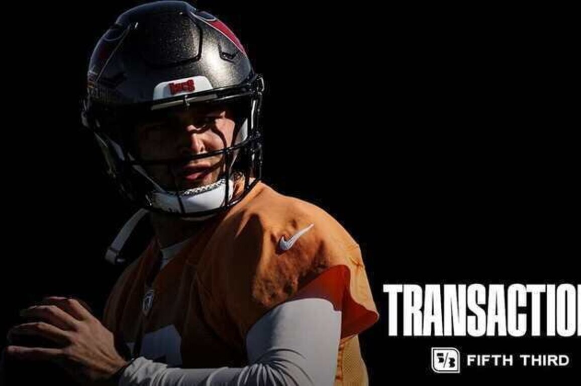 Bucs Elevate Marcus Banks, Promote Connor Bazelak from Practice Squad
