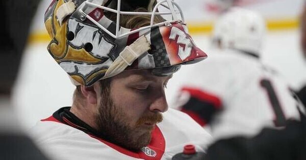 Sens G Linus Ullmark says anxiety prompted personal leave