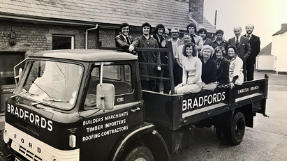 Bradfords celebrates 250th year