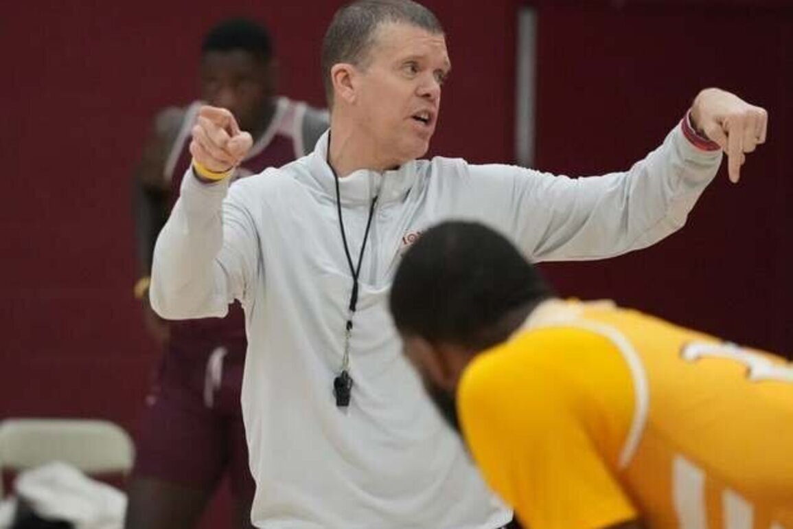 Tennessee Tech hires Tobin Anderson as coach