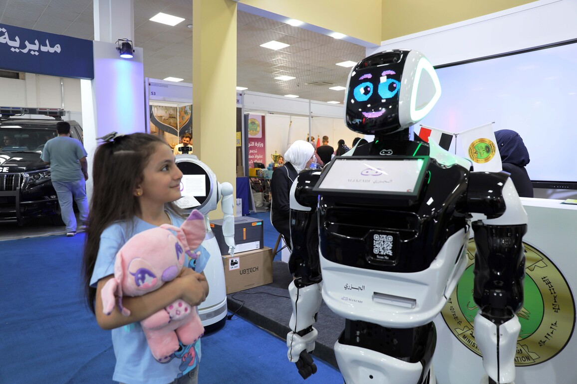 IRAQ-BAGHDAD-TELECOMMUNICATION-INFORMATION-EXHIBITION
