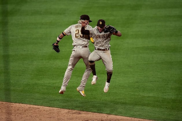 MLB roundup: Padres rally past Rockies in wild 9th