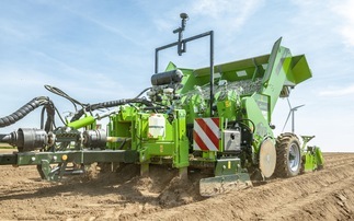 Reduced tillage potato planting: Shropshire grower trials AVR Ceres 450 Combi system