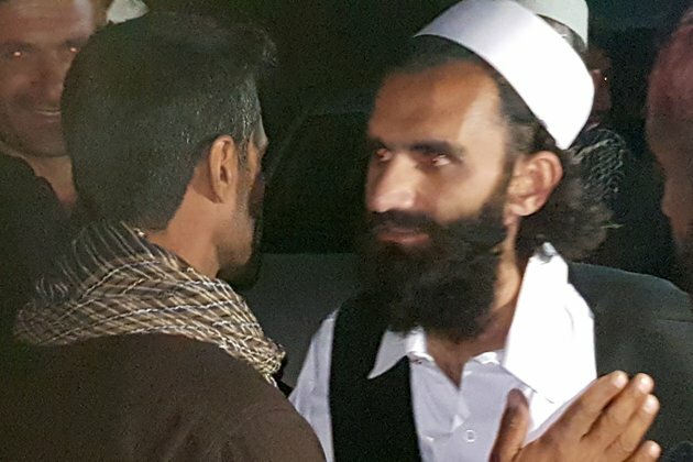 Afghan Government Frees 100 Taliban Prisoners