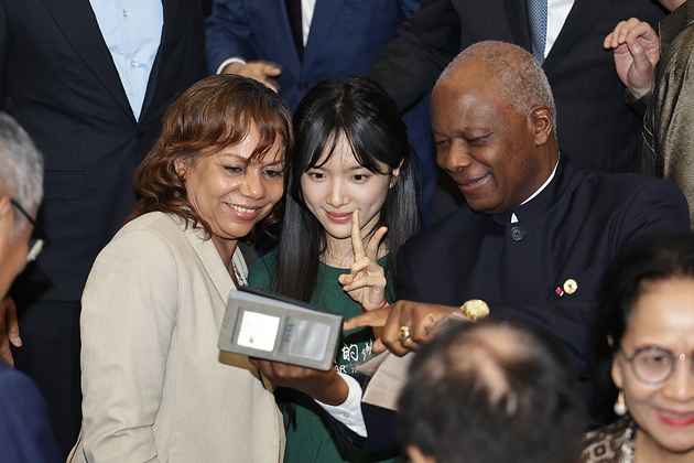 (Int'l Exchange) CHINA-BEIJING-FILM-DEAR YOU-DIPLOMATS (CN)