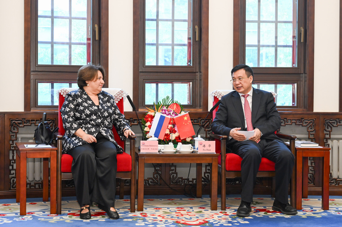 CHINA-BEIJING-XINHUA-FU HUA-RUSSIA-NMG CEO-MEETING (CN)