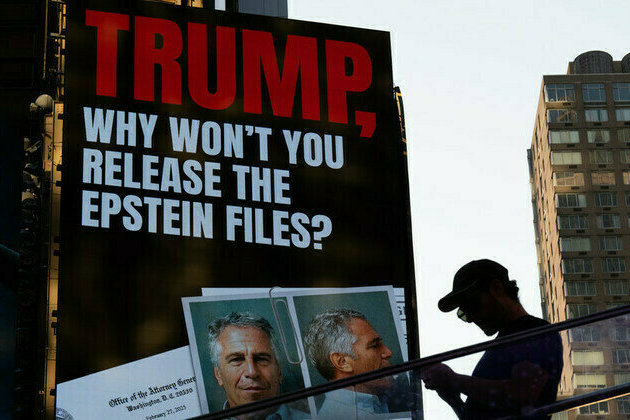 Epstein didnt kill himself  Maxwell