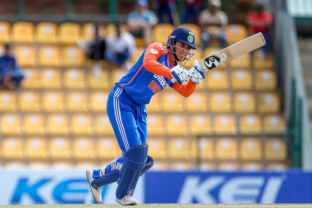 Rain interrupts play in ICC Women's World Cup 2025 opener between India and Sri Lanka