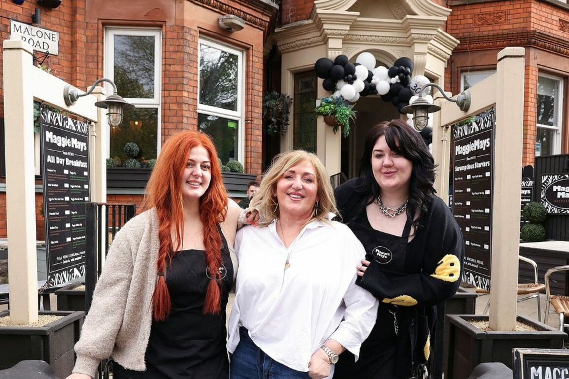 Belfast institution celebrates 30 years of Ulster fries, milkshakes and family