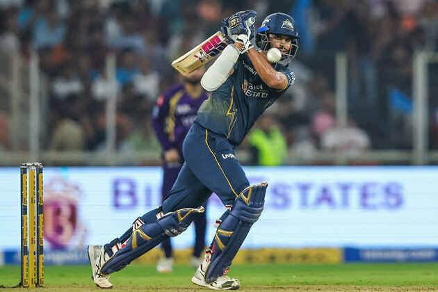 GT's Assistant Coach Parthiv Patel clears air on Sundar's bowling in IPL 2026