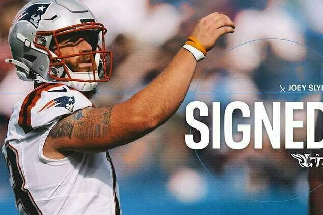 Titans Sign Former Patriots Kicker Joey Slye
