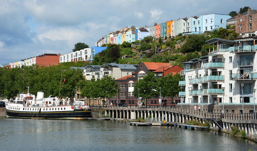 Bristol houses  © Pixel-Shot / shutterstock