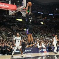 Lauri Markkanen helps carry Jazz to road win over Spurs