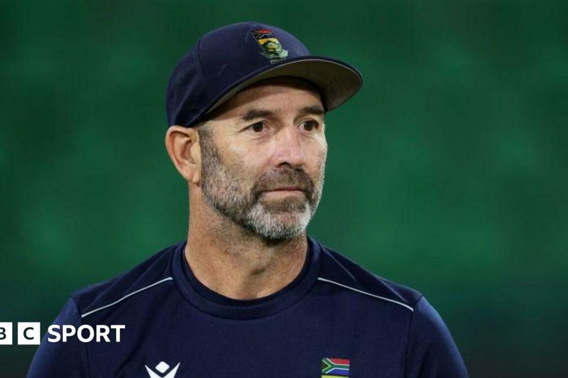 Rob Walter- South Africa coach resigns citing personal reasons
