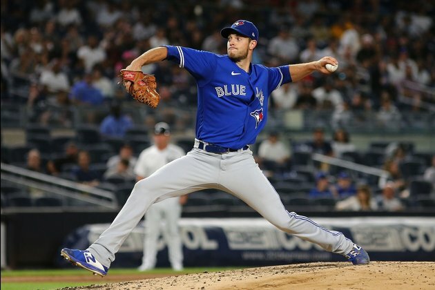 Jays hope to gain wild-card ground against Twins