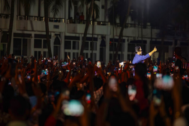 Massive crowd greets Suriya at 'Vishwanath and Sons' audio launch in Tamil Nadu
