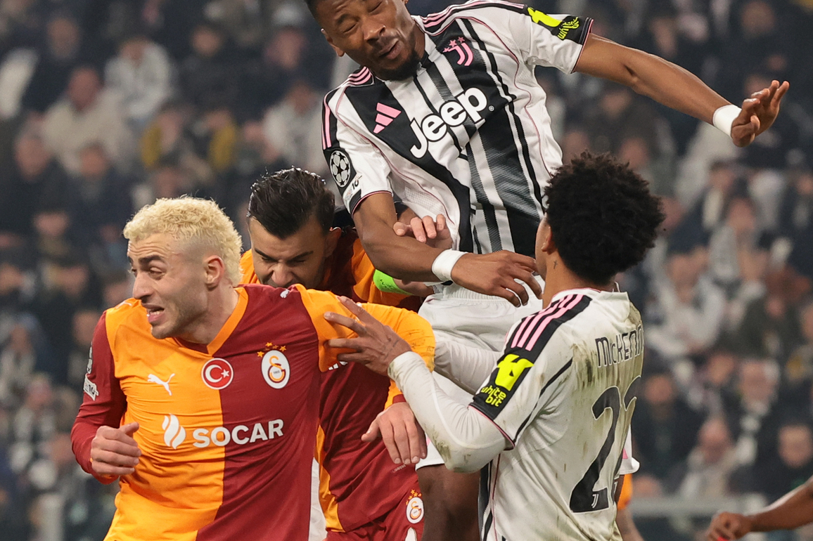 (SP)ITALY-TURIN-FOOTBALL-UEFA CHAMPIONS LEAGUE-JUVENTUS VS GALATASARAY