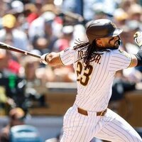 Fernando Tatis Jr. rips walk-off homer as Padres rally to beat Reds