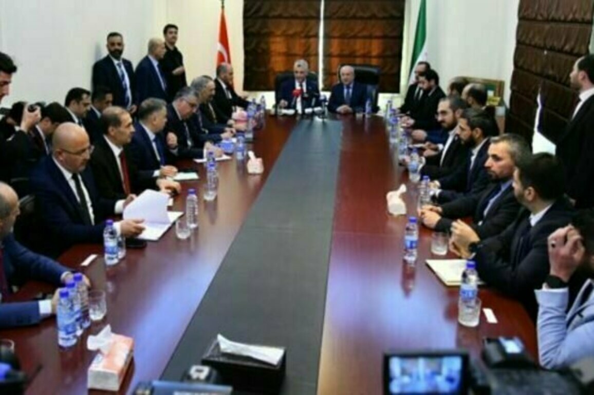 Syria, Turkey discuss boosting cooperation in transport sector