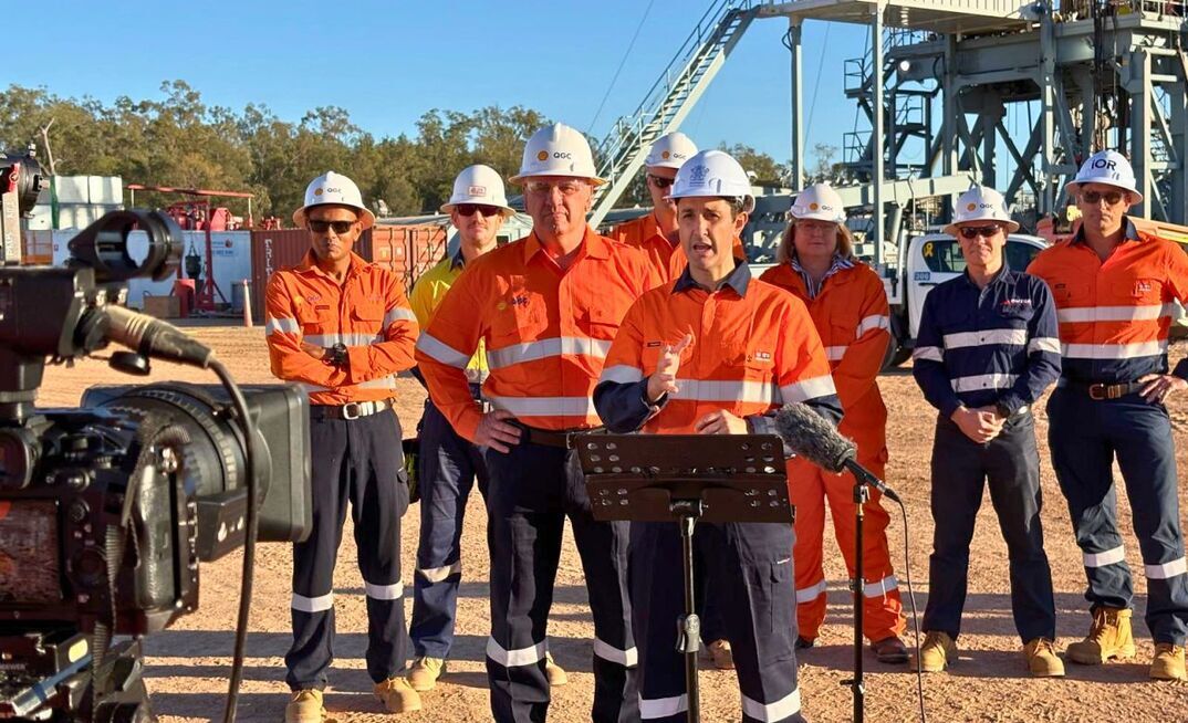 Govt calls Crisafulli's bluff on Queensland's Taroom Trough