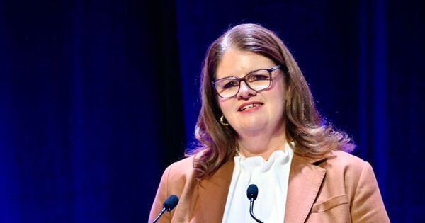 Woodside turns up the heat on gas reservation policy
