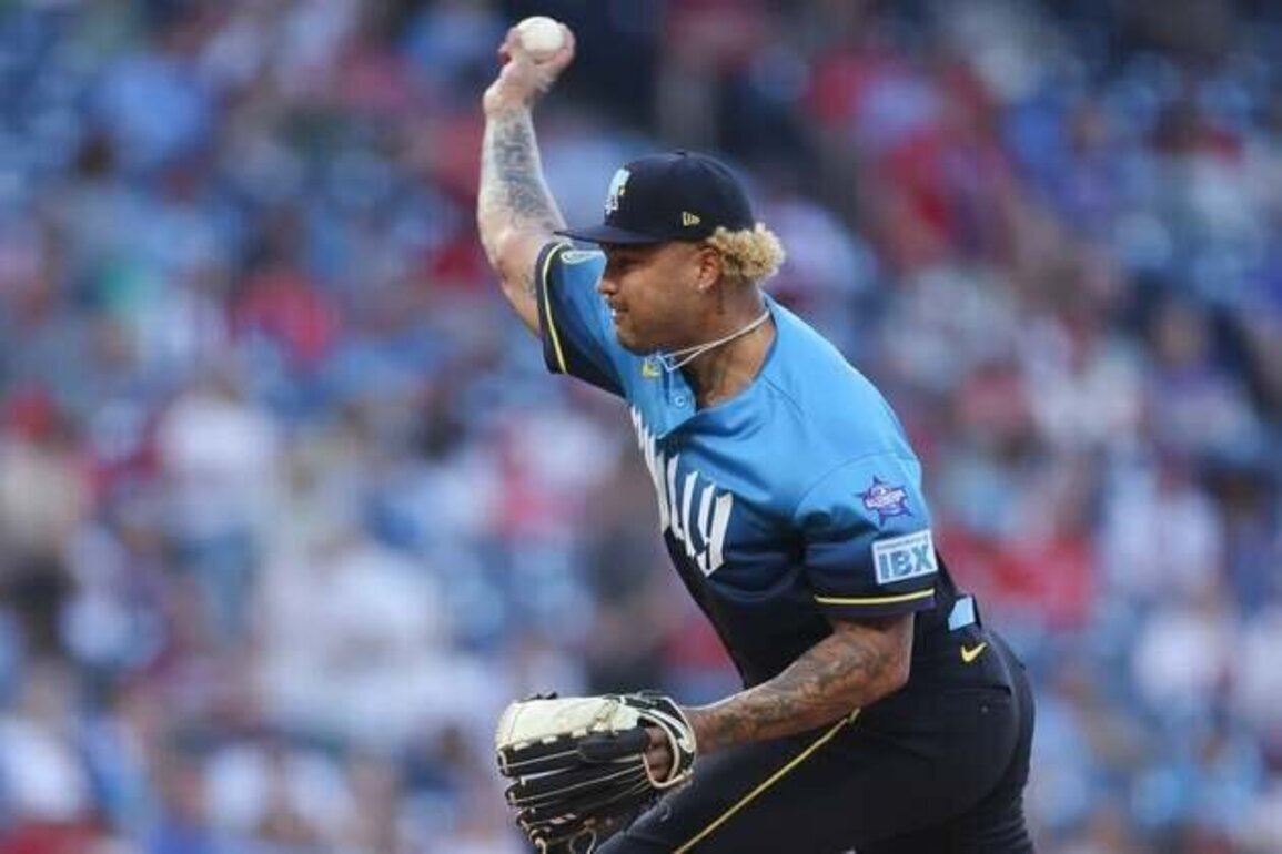 Reports: Angels sign RHP Taijuan Walker to minor league deal