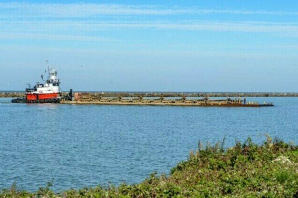 Corps of Engineers to Start Dredging Cleveland Harbor