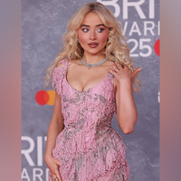 Sabrina Carpenter hits back at comment over her 'Man's Best Friend' album cover