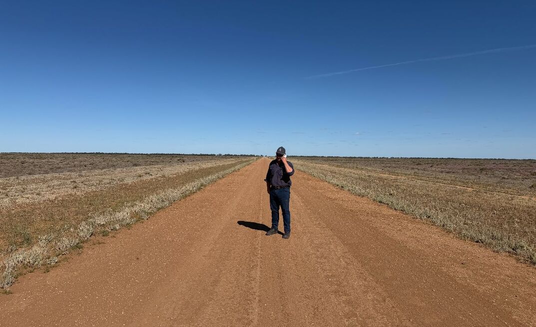 Mobile phone carriers will soon be required to provide outdoor coverage across Australia.