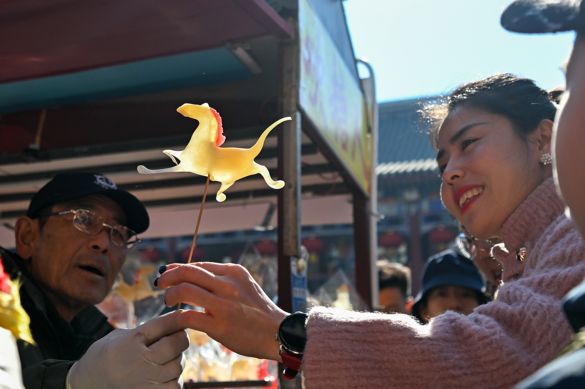 CHINA-SPRING FESTIVAL-FOLK ACTIVITIES (CN)