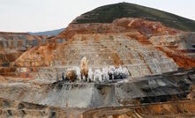  The Carlin mine in Nevada, USA