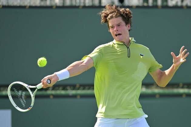 Alexander Blockx stuns Casper Ruud to reach Madrid semis