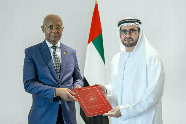 UAE President receives written message from President of Angola on strengthening bilateral relations