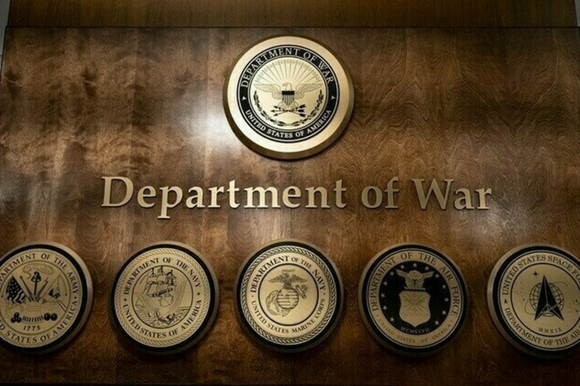 Pentagon chief orders urgent meeting of top US generals