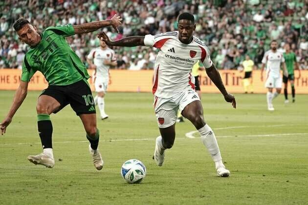 Dallas holds off aggressive Austin offense to secure draw