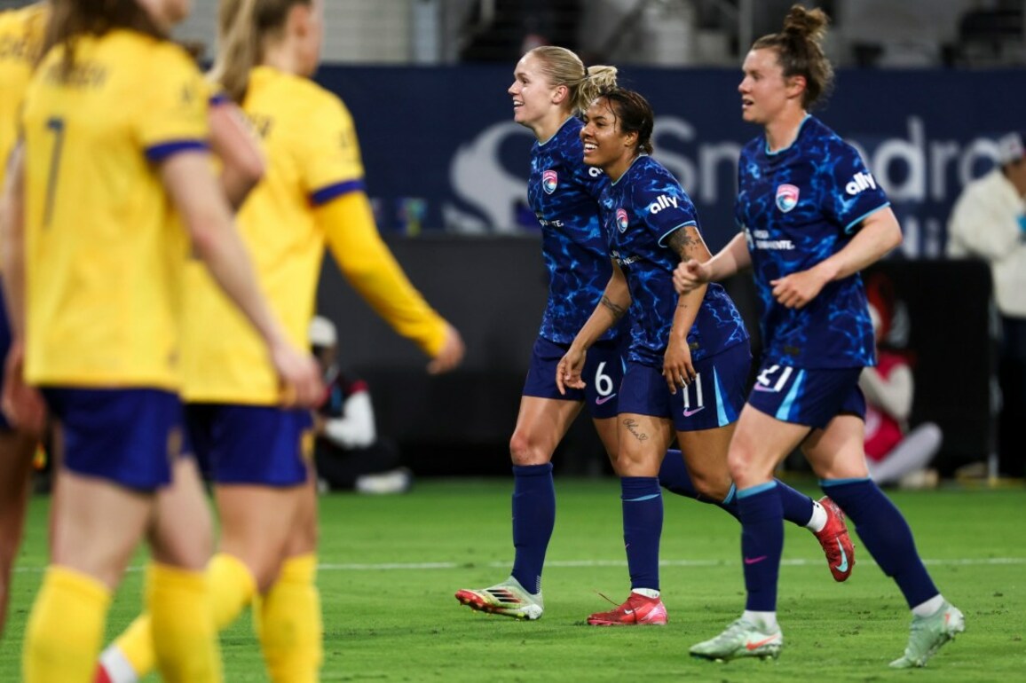 Gia Corley shines as Wave beat Utah in home opener  San Diego Union-Tribune