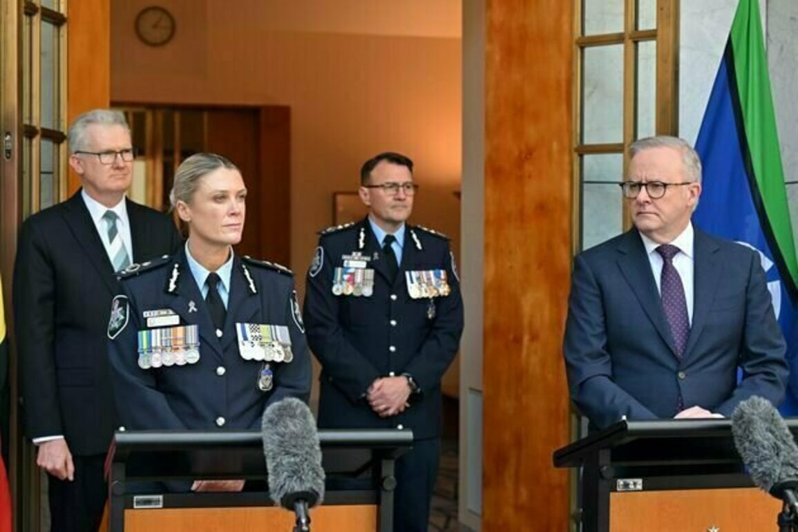 Krissy Barrett becomes first woman Australian Federal Police commissioner