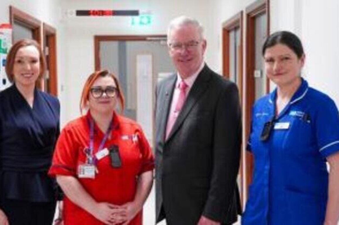 Health Minister recognises excellence in elective care
