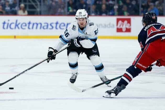 Mammoth top Jets late for 7th straight win