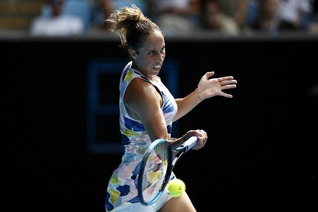 Madison Keys holds off Aussie Open champ Sofia Kenin in Charleston